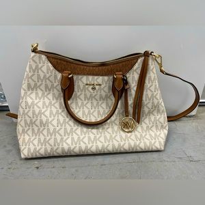 Michael Kors handbag NWT